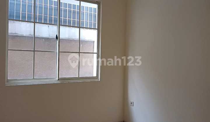 Rumah Semi Furnished Green Lake City, Jakarta Barat Kontrakan 2