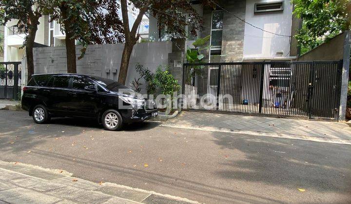 RUMAH MEWAH DI PONDOK ANGGREK 1