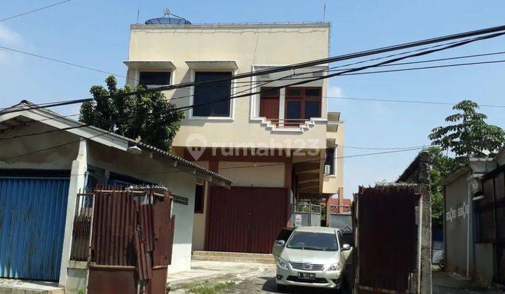 Rumah Usaha Best Deal Pinggir Jalan Besar 1