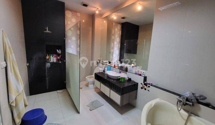 Dijual Cepat Rumah 2 Lantai Di Pluit Timur Semi Furnished 2