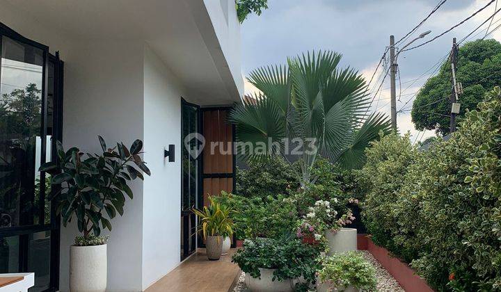 Rumah Modern Tropis Siap Huni Di Permata Hijau 2 1