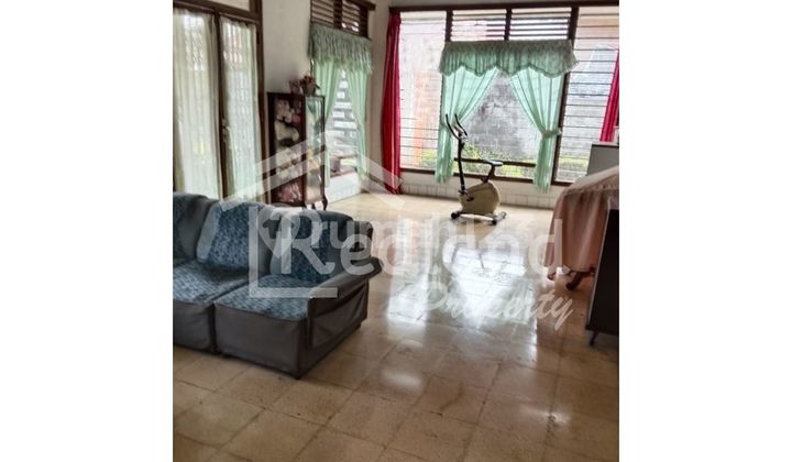 House in Pakadoodan, Bitung Barat Maesa North Sulawesi (De 8036)