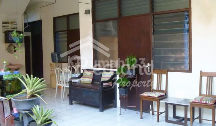 Rumah di Jl Ki Mangunsarkoro, Semarang ( De 8232 ) 1