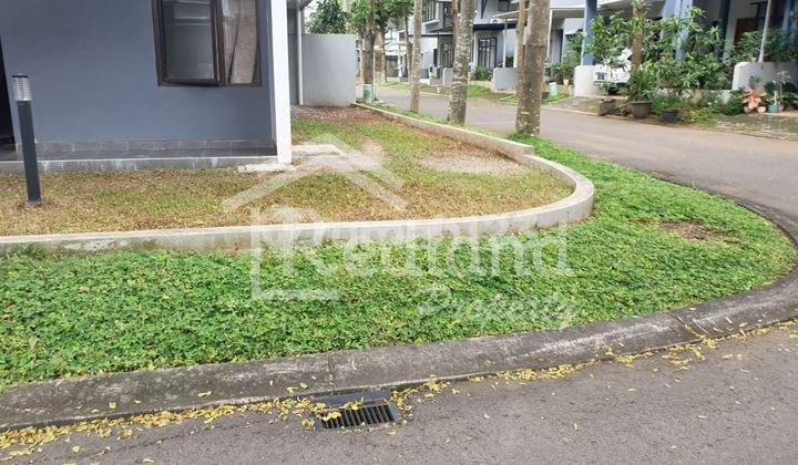 Rumah di Kedaton BSB City , Semarang ( De 8248 ) 2