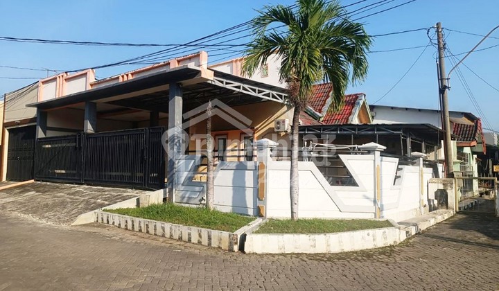 Beautiful Semarang House, Semarang (De 7775) 2
