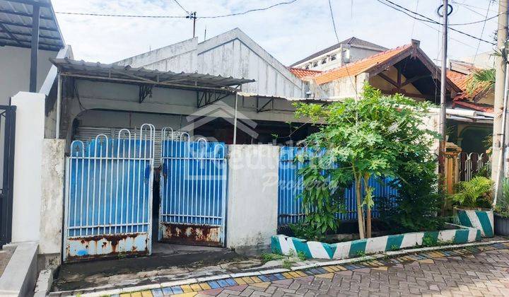 Rumah di Bratang Binangun , Gubeng Surabaya De 7412 1