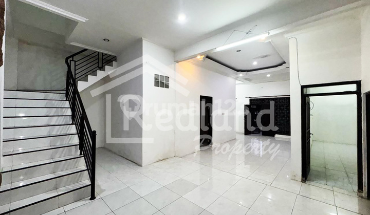 Rumah di Puri Anjasmoro , Semarang ( De 7875 ) 1