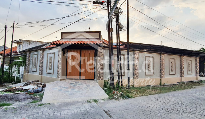 Rumah di Permata Kenanga , Semarang ( De 7873 ) 2