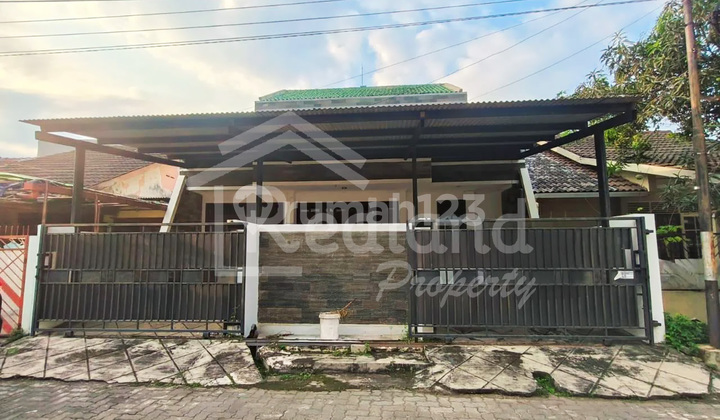 Rumah di Puri Anjasmoro , Semarang ( De 7875S ) 2