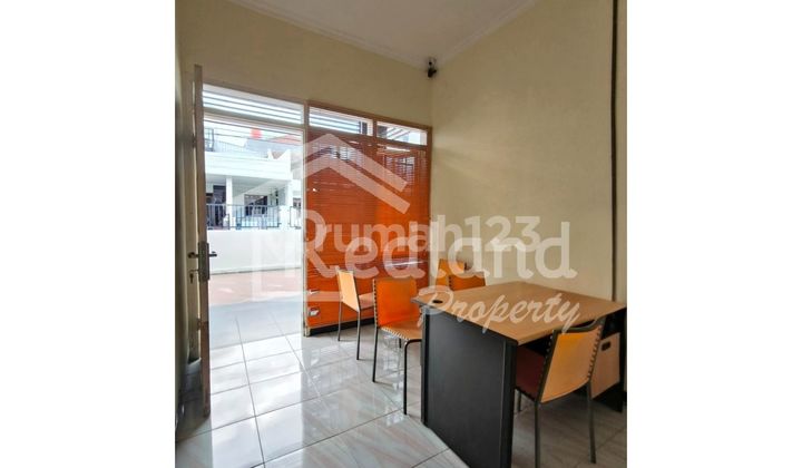 Rumah di Puri Anjasmoro , Semarang ( De 8181 ) 1