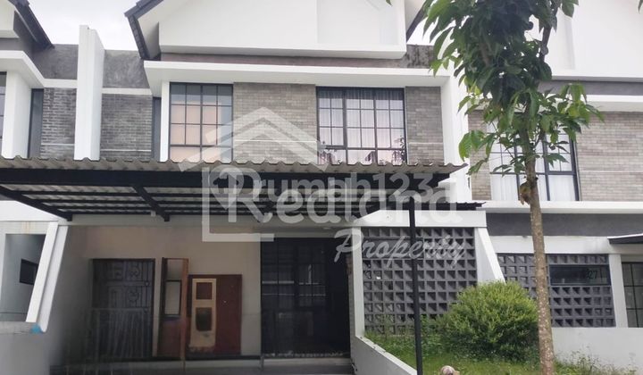 Rumah di The Miles Bsb City , Semarang ( De 8650 )