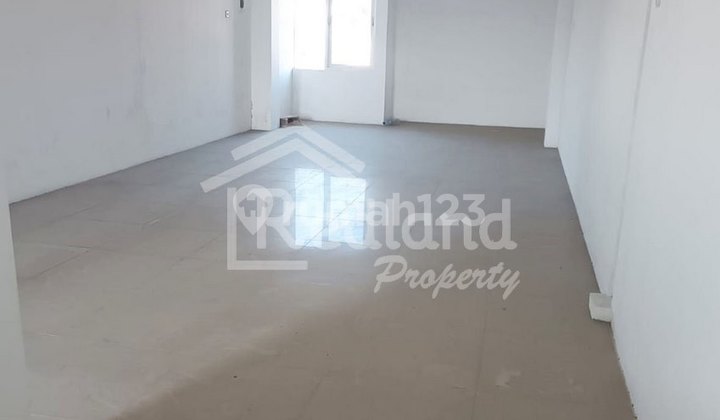 Ruko Gatot Subroto Plaza di Ngaliyan, Semarang ( De 8436 ) 1