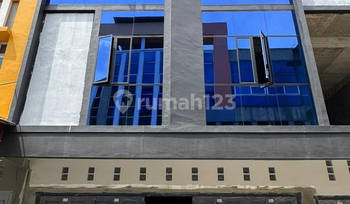 Ruko Bagus di Komplek Kapten Muslim Business Point