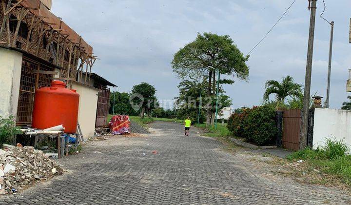 Dijual Kavling 800 M2 Komplek Graha Metropolitan Daerah Helvetia 2