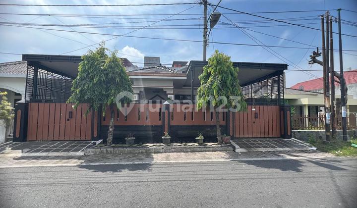 DIJUAL RUMAH FULL FURNISH JALAN HOKY AREA SM RAJA 1
