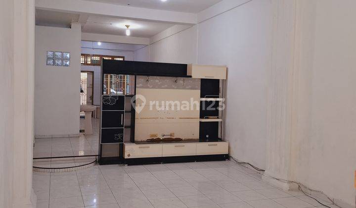 Rumah Komplek Pasar 3 Baru Jalan Pasar 3 Area Krakatau