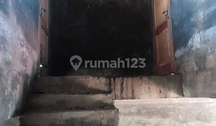 Ruko Gandeng Jalan Selamat Area Sutomo Ujung
