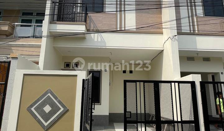 Rumah Brand New Bebas Banjir Di Kawasan Perumahan Duri Kepa 1