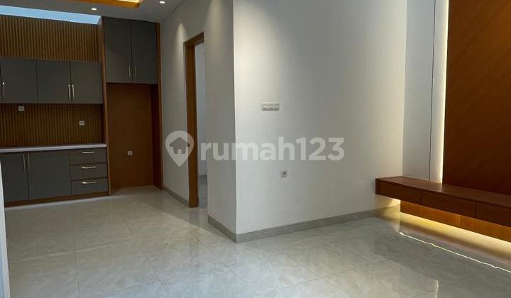 Dijual Rumah Brand New 3 Lantai Desain Modern Di Duri Kepa 2