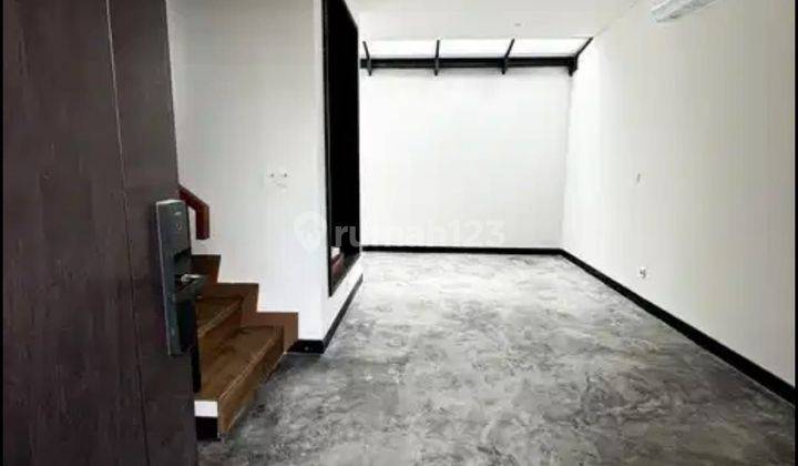 Rumah 2 Lantai Siap Huni Citra Garden Puri 2