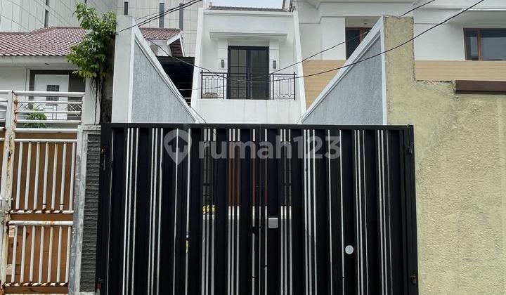 Dijual Rumah Baru Dekat Dengan Halte Busway Kelapa Dua Kebon Jeruk