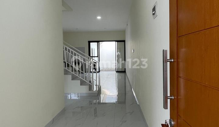 Dijual Rumah Brand New Dalam Komplek Di Meruya Jakarta Barat 2