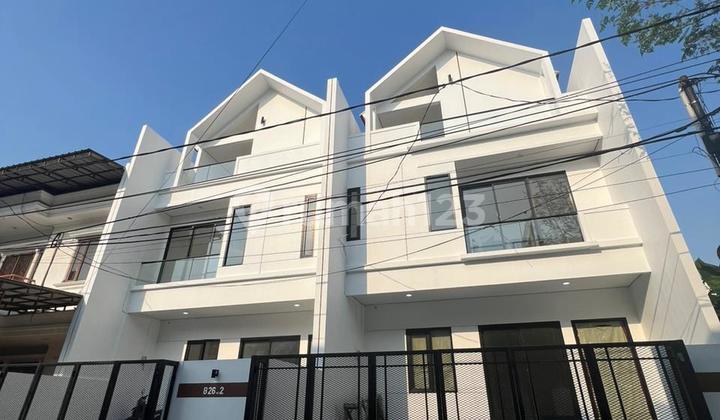 Dijual Rumah Brand New 3 Lantai Bebas Banjir Di Sunter Agung Barat
