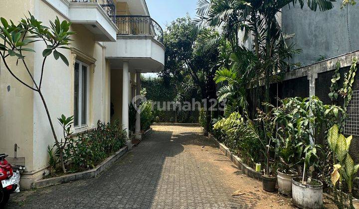 Rumah Mewah Kemang Timur Luas Pet Friendly 1