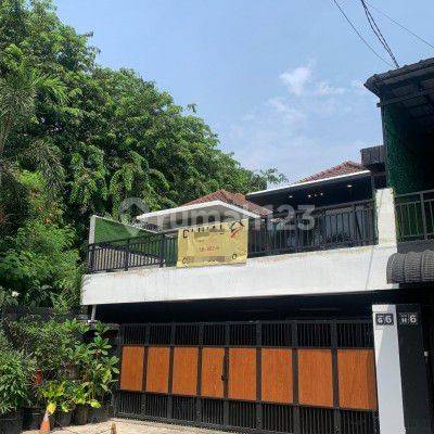 Dijual Rumah Di Jakarta Selatan Luas 231 M² Strategis Dan Nyaman 1