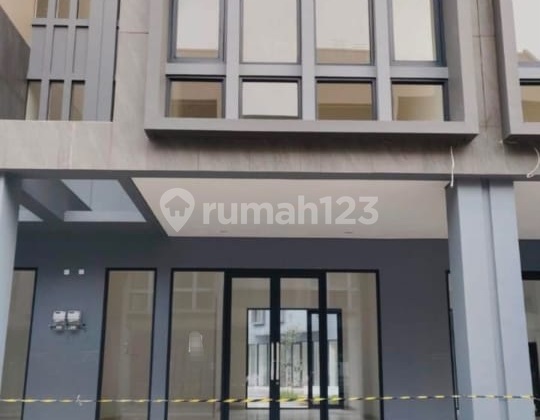 BSD, Tangerang Selatan, Dijual Cepat Ruko Delrey 2 fasad muka *masih tersewa BSD, Tangerang Selatan, Dijual Cepat Ruko Delrey 2 fasad muka *masih tersewa