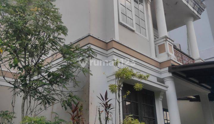 Rumah Homy Hook Depan Taman Dalam Perumahan Elite Balikpapan Shm Timur 2 Lantai 2