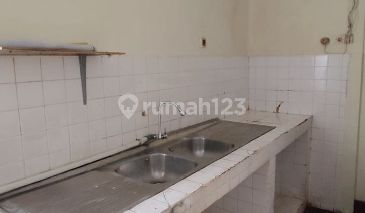 Ruang Usaha bentuk Rumah di Pandega Marta Pogung dekat UGM Jogja 2
