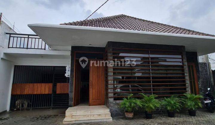 Rumah  Kitchen studio Kebon Jeruk 1