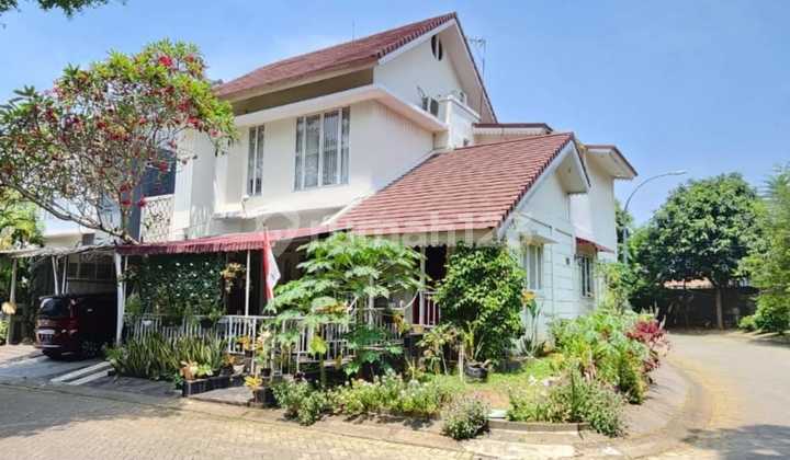 Rumah Area Emerald Bintaro 4 Kamar Tidur