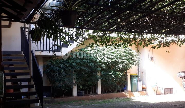 5 Bedroom House with Large Land in Pondok Labu 2