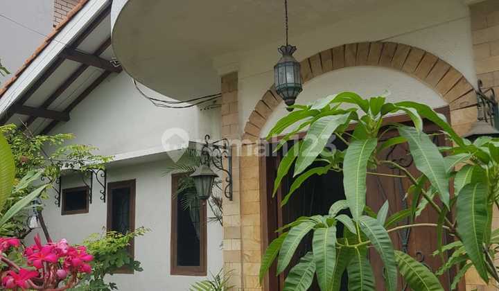 Rumah Unik 5 Kamar Tidur Rawamangun Jakarta Timur