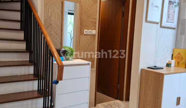 Dijual Rumah Grand Trevista Rempoa Hoek3 Kamar Tidur 2
