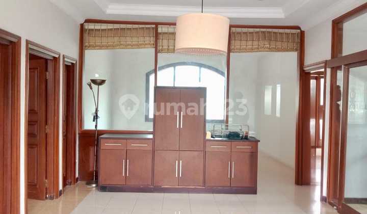 For Rent 5 Bedroom House Bintaro Sector 9 Strategic Location 2