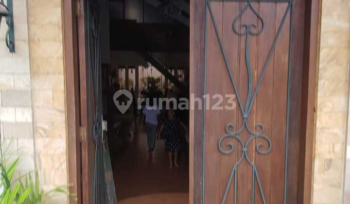 Rumah Unik 5 Kamar Tidur Rawamangun Jakarta Timur 2