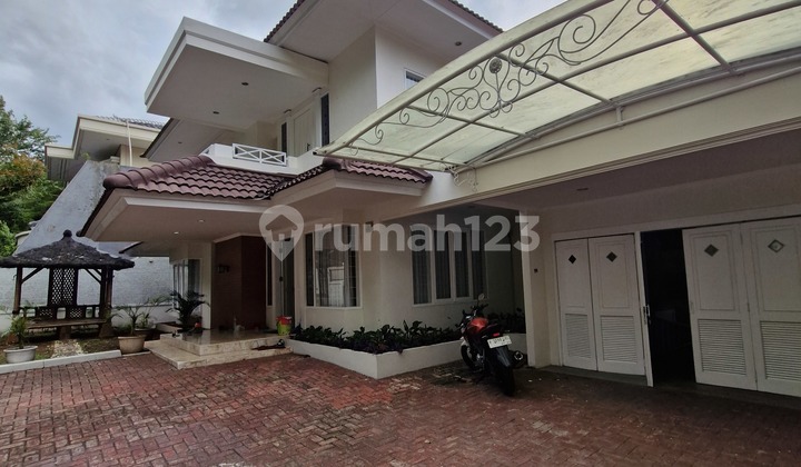 For Rent House Near MRT 5Bedrooms Lebak Bulus 2