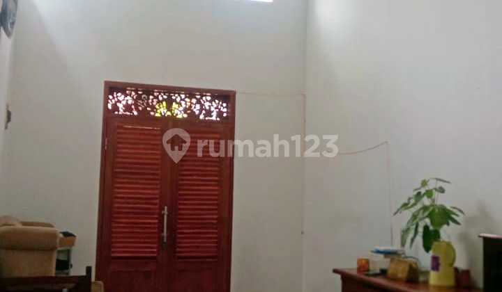 Minimalist House in Graha Bintaro Cluster 2