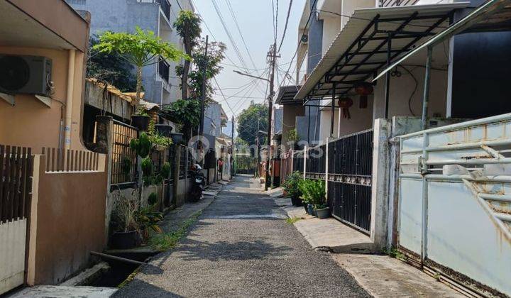 Rumah Kedoya Selatan, Kembang Baru 2,5 Lantai  1