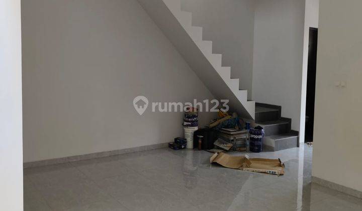 Rumah Metland Puri 2 Lantai Ukuran 7x15  2