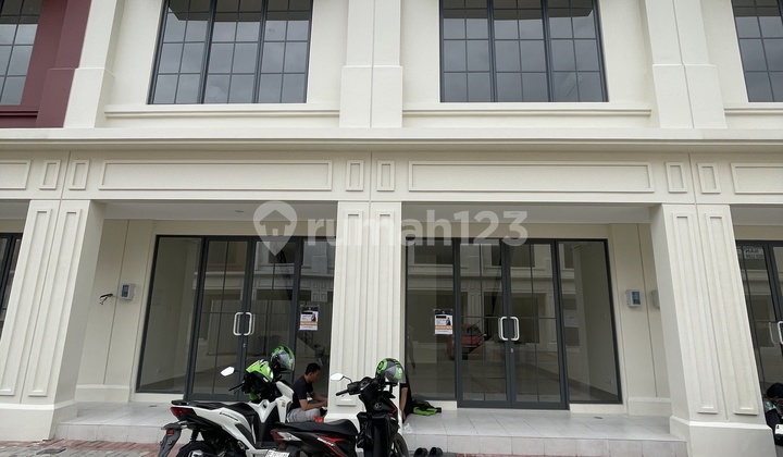 For Rent: Newly Built Row of Shops Already Fully Occupied, 2 Adjoined Units in Madison in Neat Condition For Rent: Newly Built Row of Shops Already Fully Occupied, 2 Adjoined Units in Madison in Neat Condition