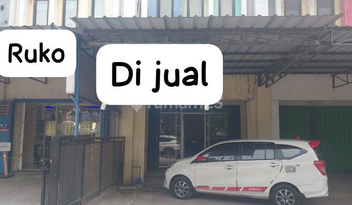 Ruko Mahoni Niaga Pinggir Jalan di Taman Royal, Tangerang 2