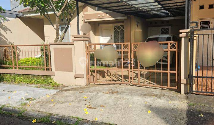 Rumah 2 BR di BSD Kencana Loka, Tangerang Selatan 1