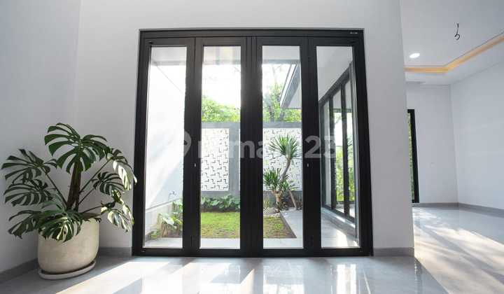 Rumah Brand New 2,5 Lsntai Hook di Delatinos Bsd, Tangerang Selatan 2