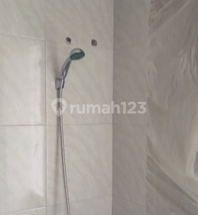Rumah 3 BR di Park Serpong Gading Serpong, Tangerang 2