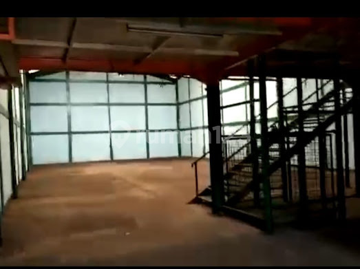 Gudang Gandeng + Kantor di Jatiuwung, Tangerang