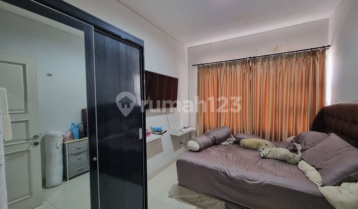 Semi-Furnished House in Virginia Village Gading Serpong, Tangerang